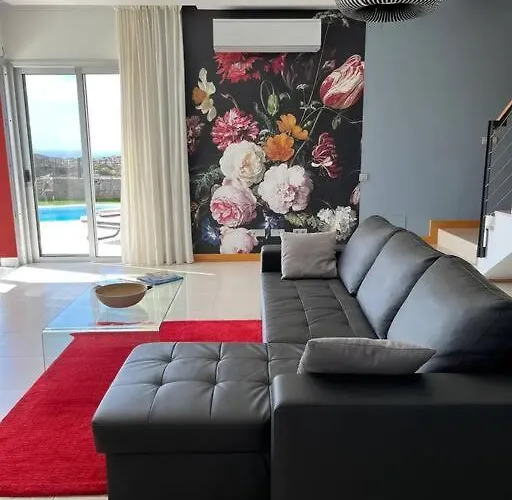 Sea View Vista Golf 살로브레