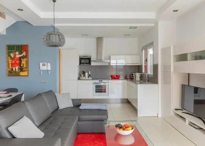 Sea View Vista Golf 살로브레